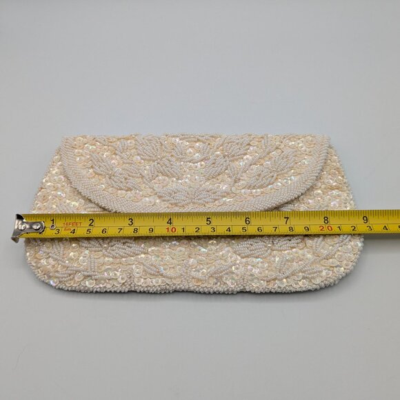 Vintage 1950s/60s Beaded Sequin Clutch, Handmade in British Hong Kong - Picture 8 of 11
